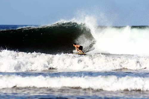 Robert Peerson surfing