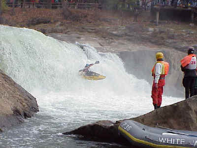 kayak picture